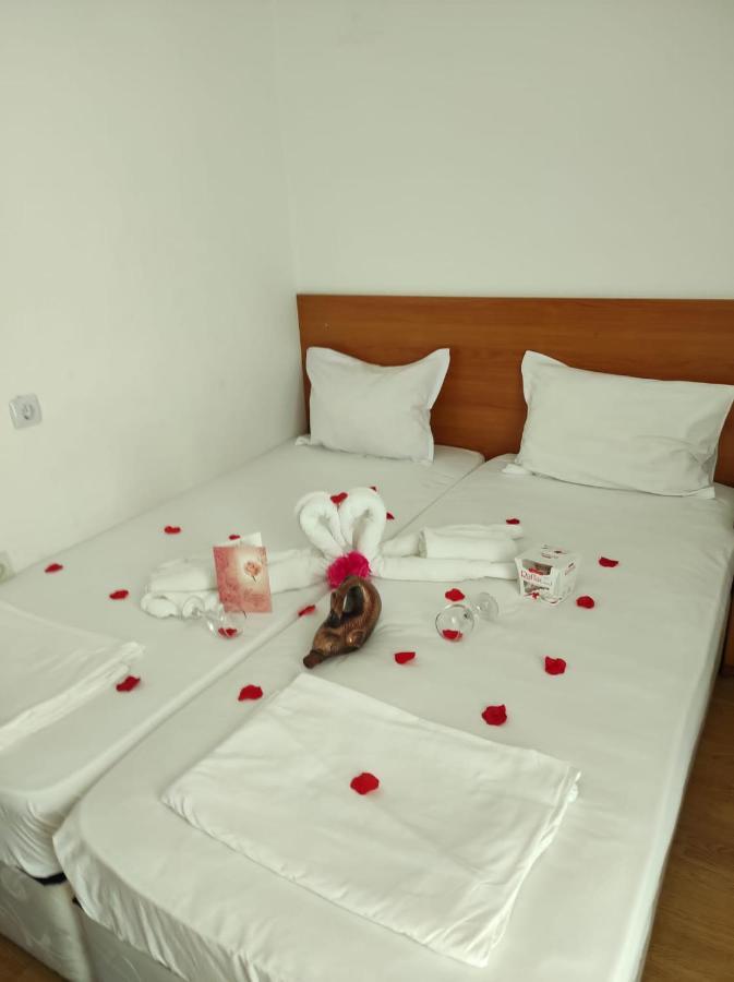 Dreams Family Hotel Νεσέμπαρ Εξωτερικό φωτογραφία