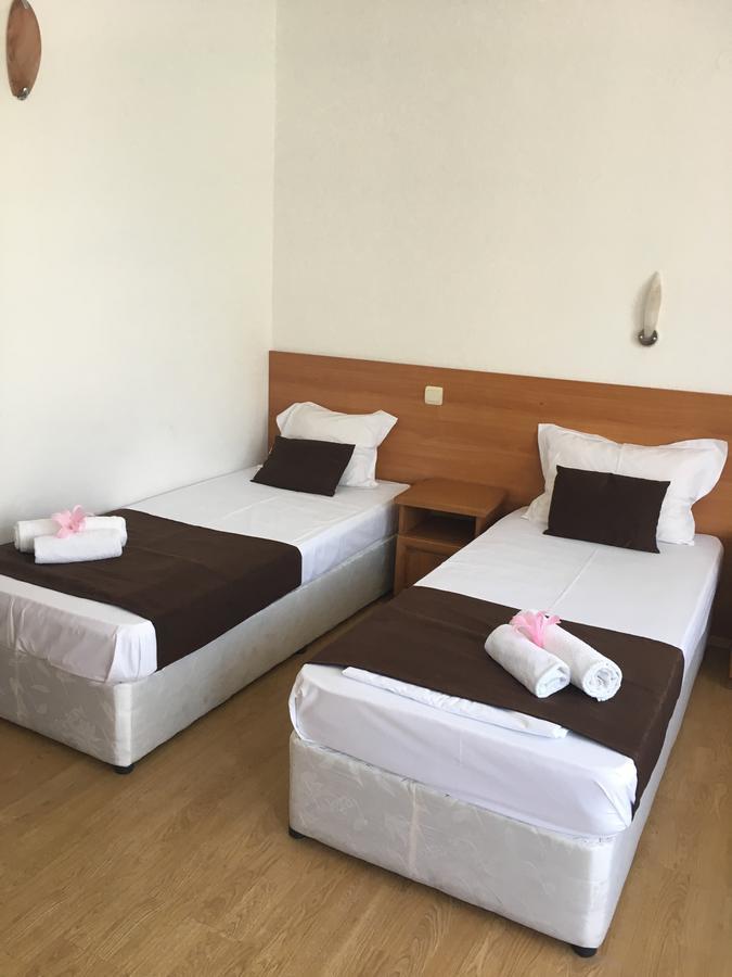 Dreams Family Hotel Νεσέμπαρ Εξωτερικό φωτογραφία
