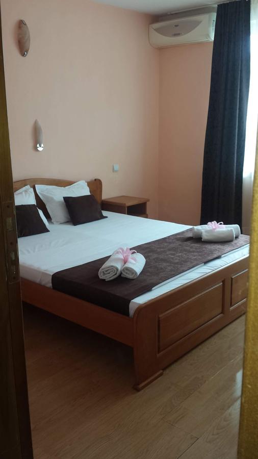 Dreams Family Hotel Νεσέμπαρ Εξωτερικό φωτογραφία